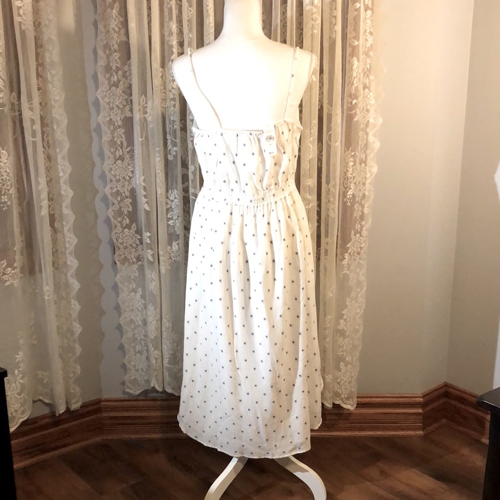 NEW LISTING! NWT Loft Sundress - Picture 7 of 8